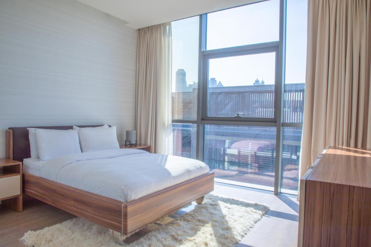 Nasma Luxury - Walk Building 5 * Дубай