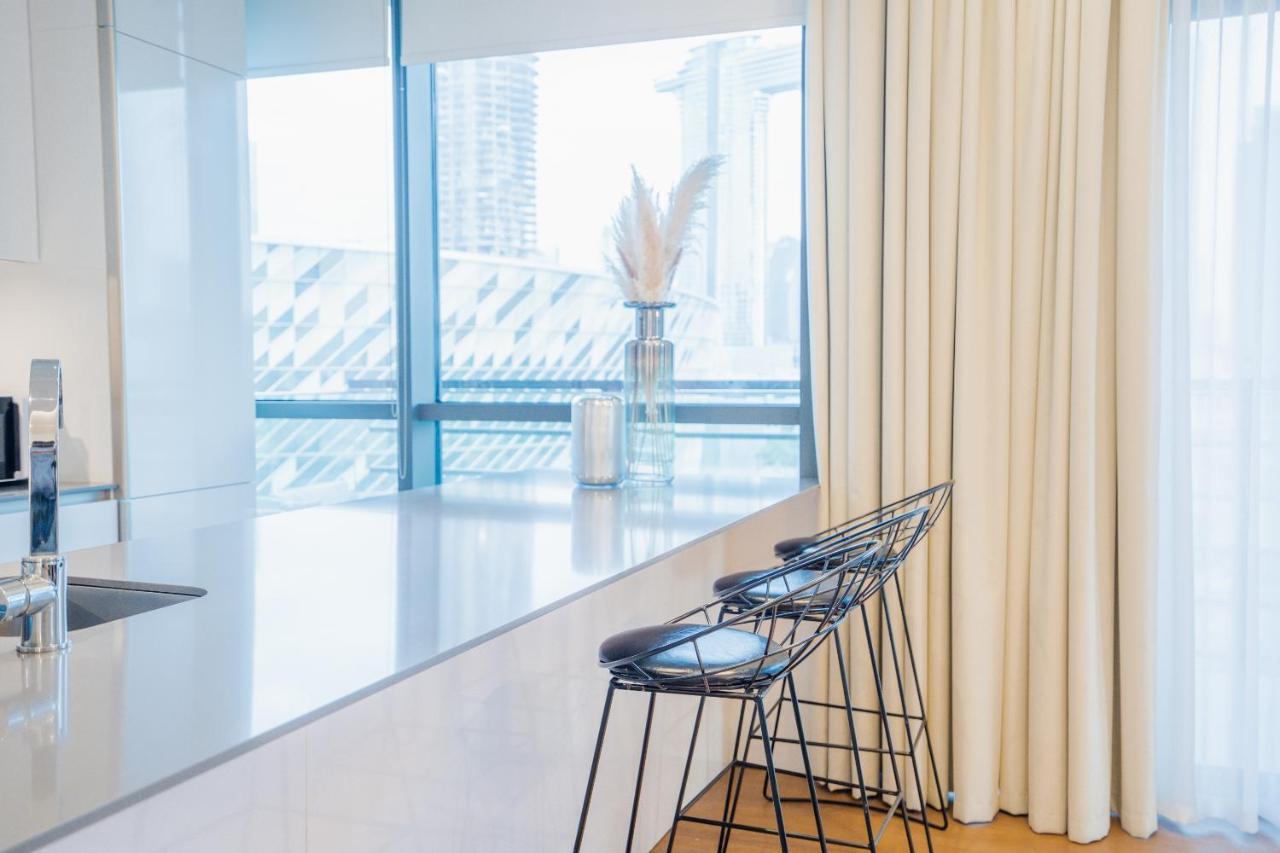 Nasma Luxury - Walk Building 5 * Дубай